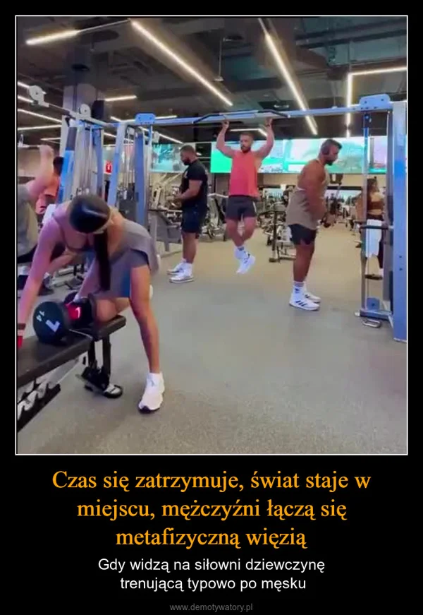 
    Czas się zatrzymuje, świat staje w miejscu, mężczyźni łączą się metafizyczną więzią