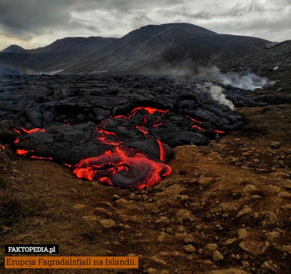 
    Erupcja Fagradalsfjall na Islandii.