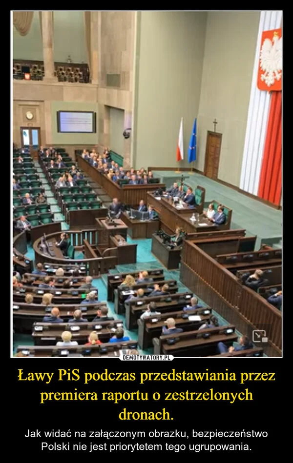 
    Ławy PiS podczas przedstawiania przez premiera raportu o zestrzelonych dronach.