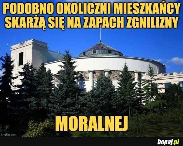 
    Zapach zgnilizny,