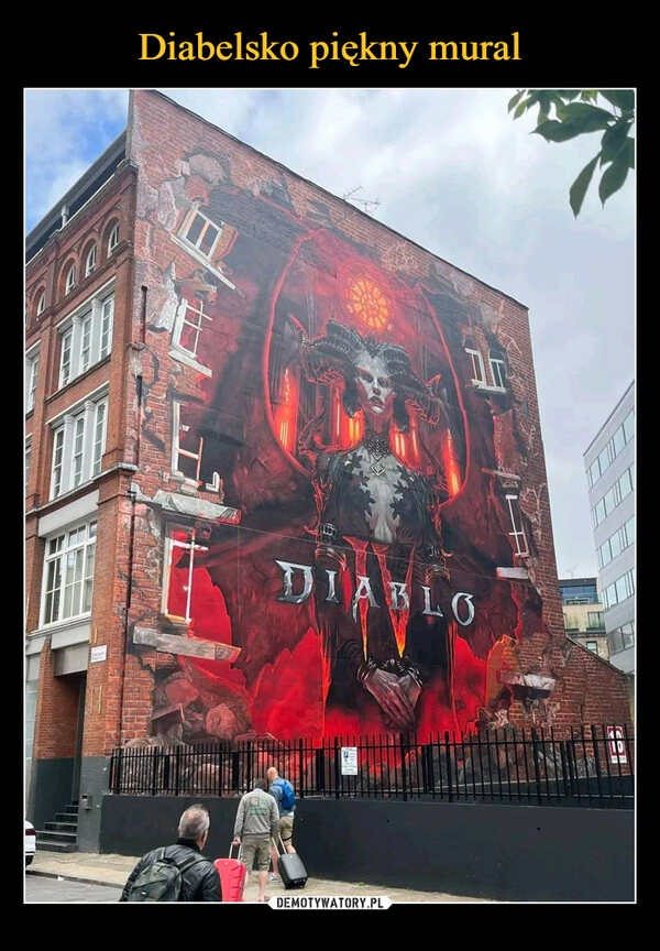 
    Diabelsko piękny mural