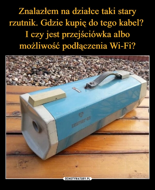 
    Znalazłem na działce taki stary rzutnik. Gdzie kupię do tego kabel? 
I czy jest przejściówka albo możliwość podłączenia Wi-Fi?