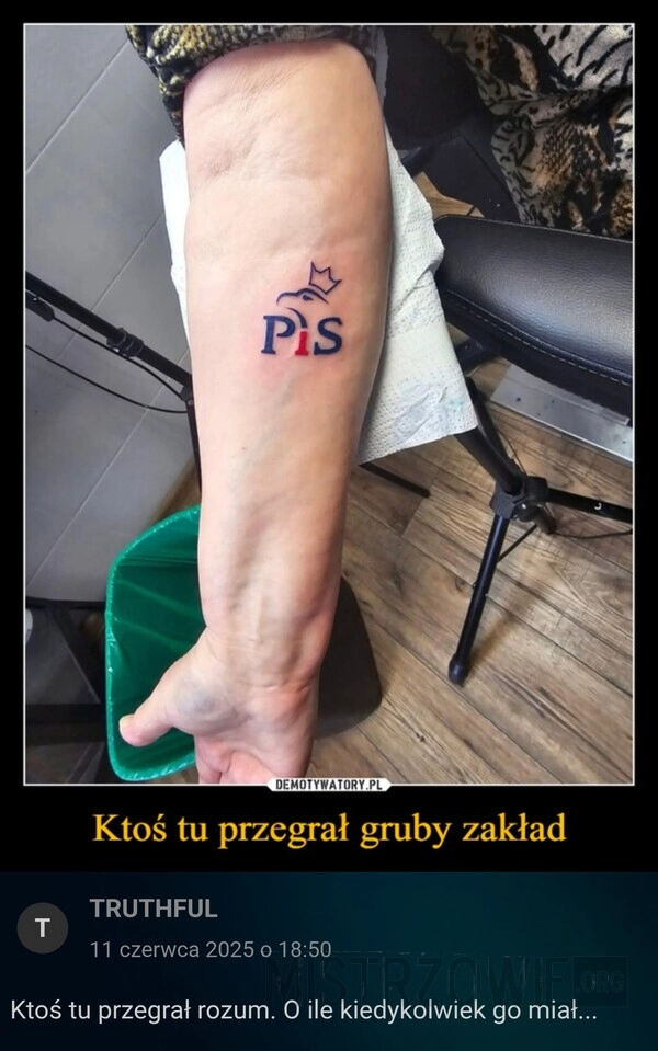 
    Tatuaż