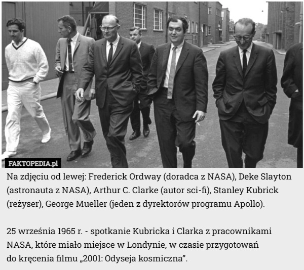 
    Na zdjęciu od lewej: Frederick Ordway (doradca z NASA), Deke Slayton...