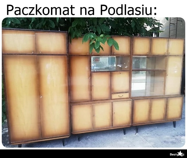 
    Paczkomat na Podlasiu 