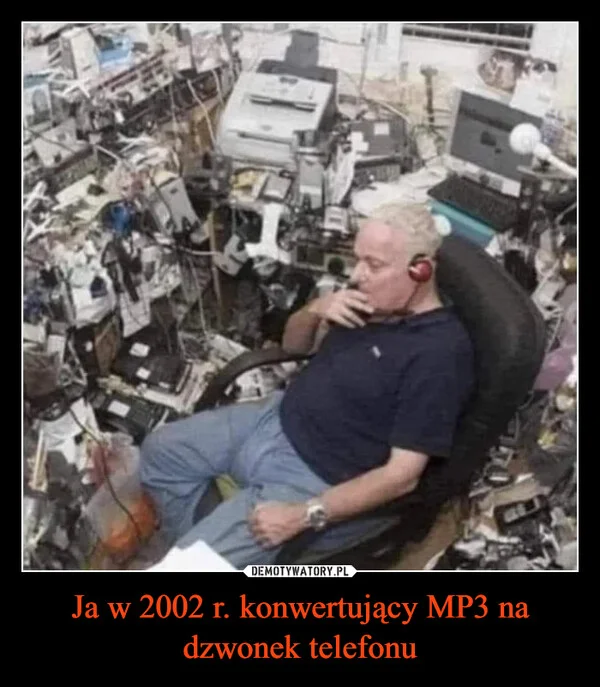
    Ja w 2002 r. konwertujący MP3 na dzwonek telefonu