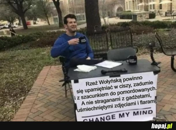 
    Od początku do końca pokazówka zamiast pamięci.