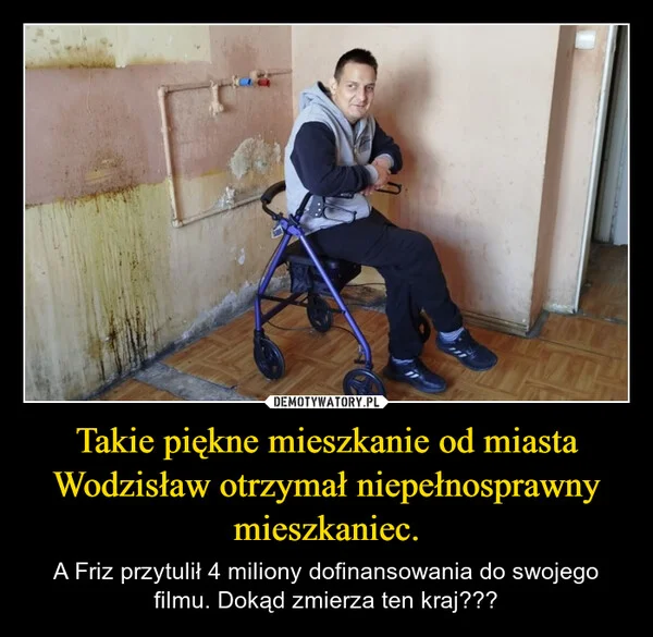 
    Takie piękne mieszkanie od miasta Wodzisław otrzymał niepełnosprawny mieszkaniec.