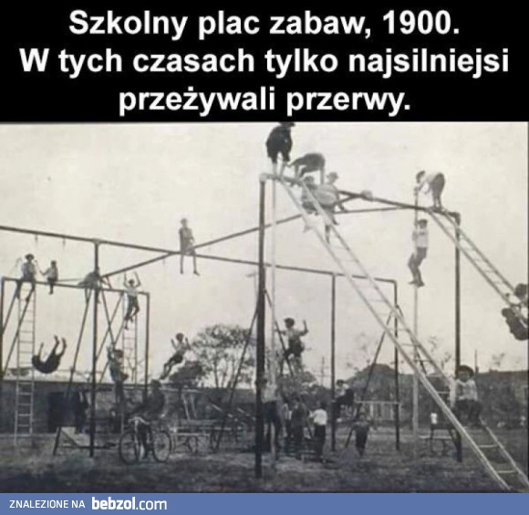 
    Dawny plac zabaw