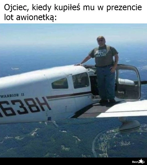 
    Lot awionetką 