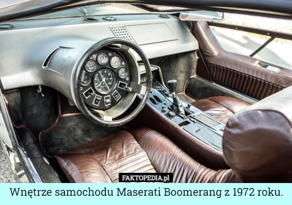 
    Wnętrze samochodu Maserati Boomerang z 1972 roku.