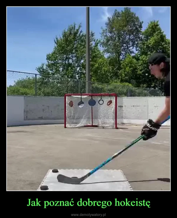 
    Jak poznać dobrego hokeistę