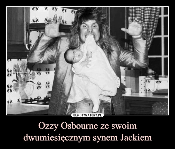 
    Ozzy Osbourne ze swoim dwumiesięcznym synem Jackiem