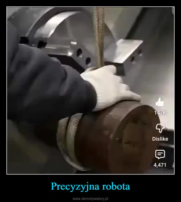 
    Precyzyjna robota