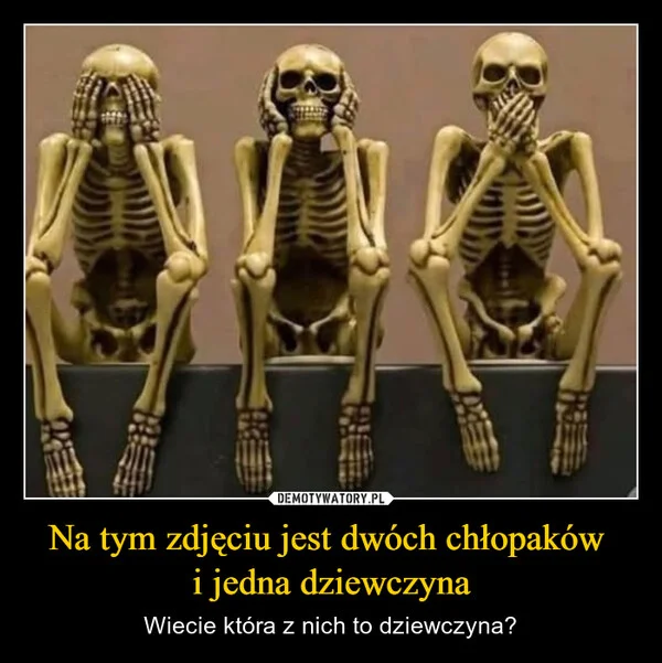 
    Na tym zdjęciu jest dwóch chłopaków i jedna dziewczyna