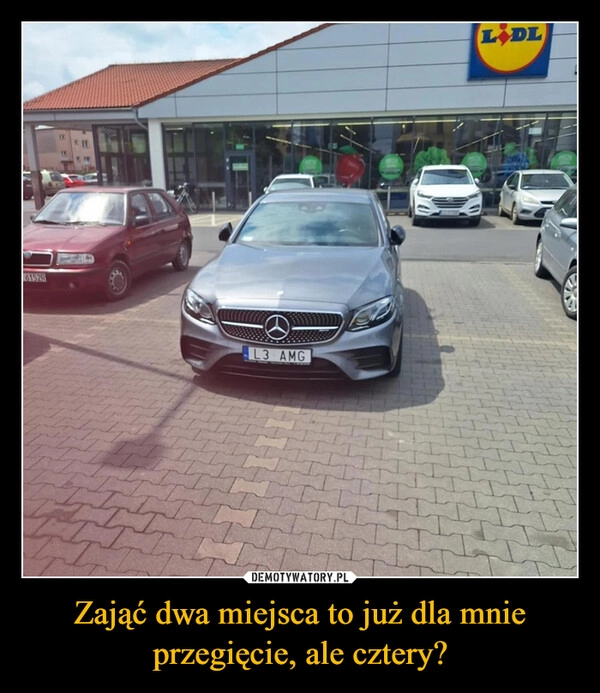 
    Zająć dwa miejsca to już dla mnie przegięcie, ale cztery?