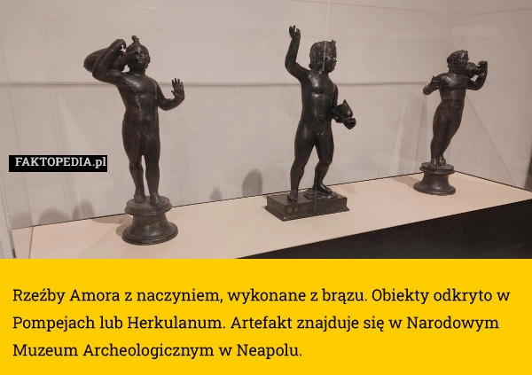 
    Rzeźby Amora z naczyniem, wykonane z brązu. Obiekty odkryto w Pompejach