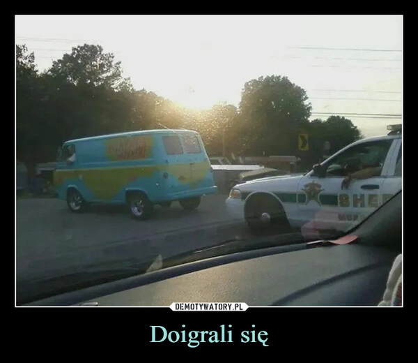 
    Doigrali się