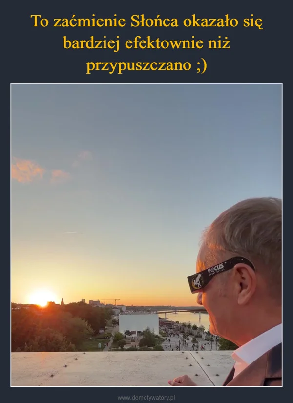 
    To zaćmienie Słońca okazało się bardziej efektownie niż przypuszczano ;)