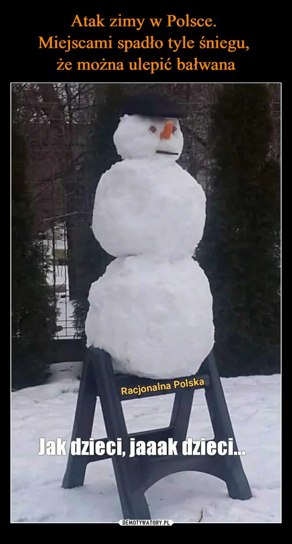 
    Atak zimy w Polsce. Miejscami spadło tyle śniegu, że można ulepić bałwana