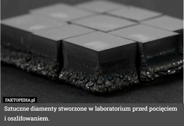 
    Sztuczne diamenty stworzone w laboratorium przed pocięciem i oszlifowaniem.