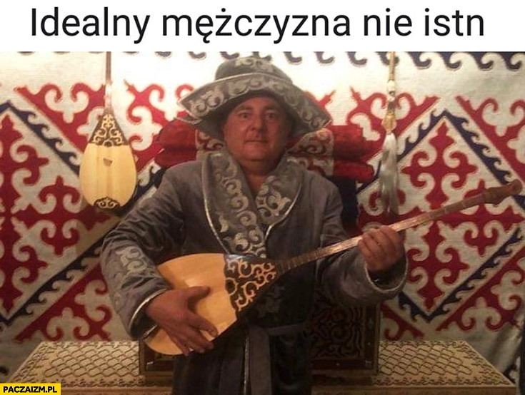 
    Idealny mężczyzna nie istnieje Makłowicz z gitarą