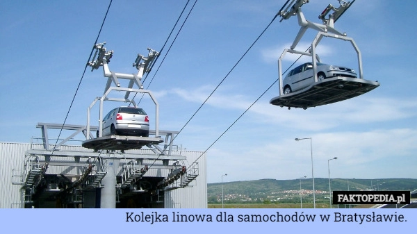 
    Kolejka linowa dla samochodów w Bratysławie.