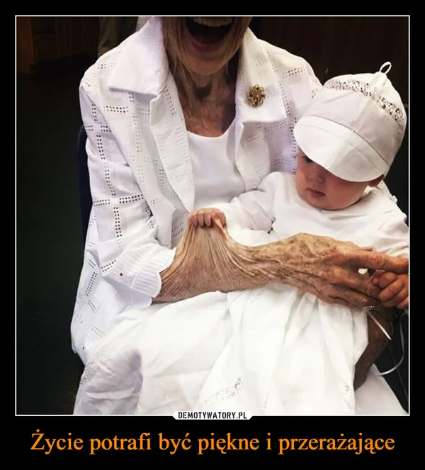 
    Życie potrafi być piękne i przerażające