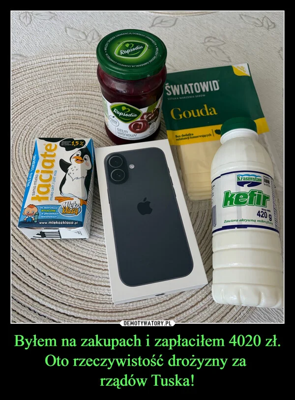 
    Byłem na zakupach i zapłaciłem 4020 zł. Oto rzeczywistość drożyzny za rządów Tuska!