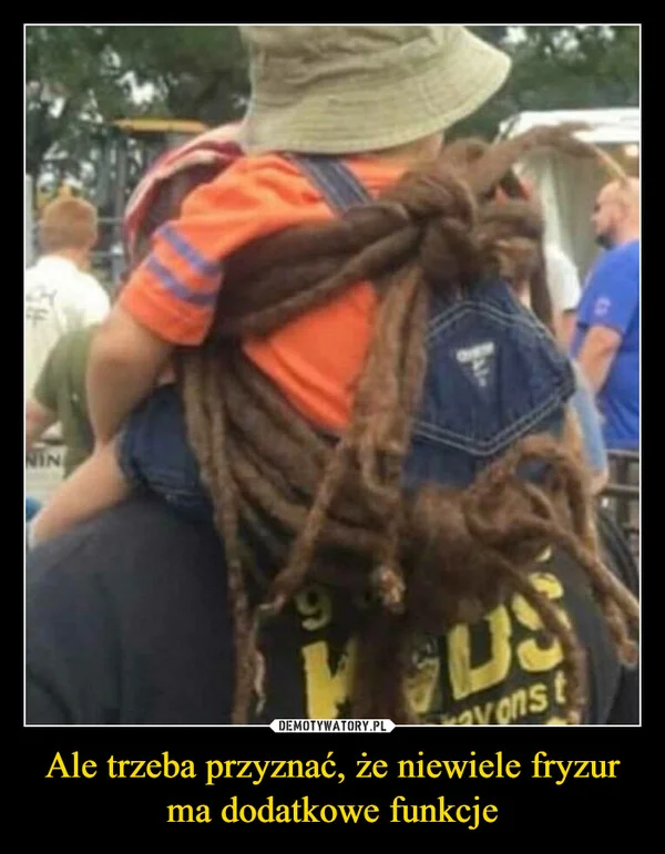 
    Ale trzeba przyznać, że niewiele fryzur ma dodatkowe funkcje
