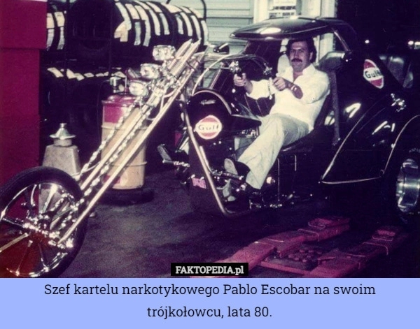 
    Szef kartelu narkotykowego Pablo Escobar na swoim trójkołowcu, lata 80.