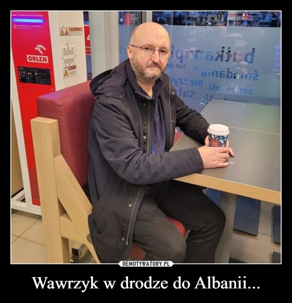 
    Wawrzyk w drodze do Albanii...