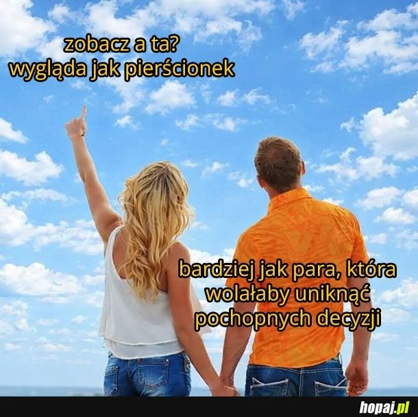 
    Wygląda jak pierścionek