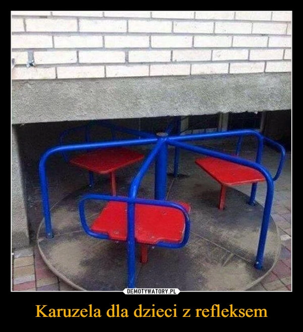 
    Karuzela dla dzieci z refleksem