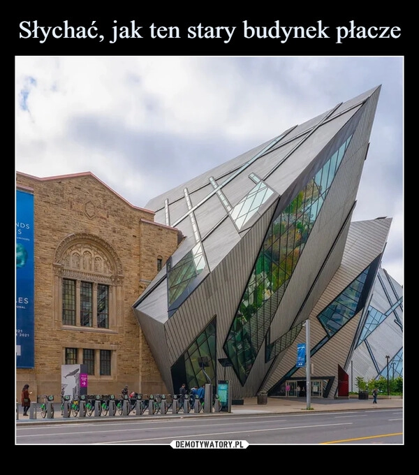 
    Słychać, jak ten stary budynek płacze