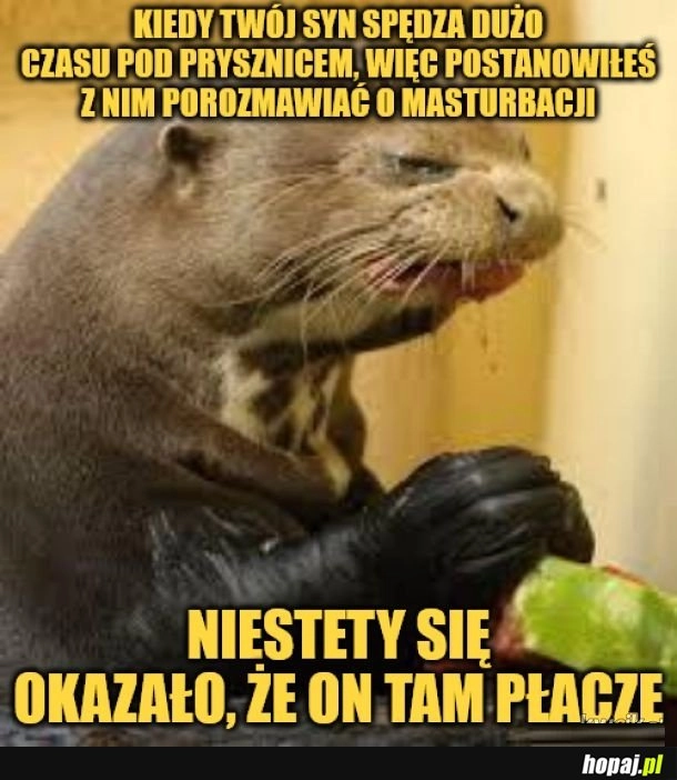 
    Płacz.