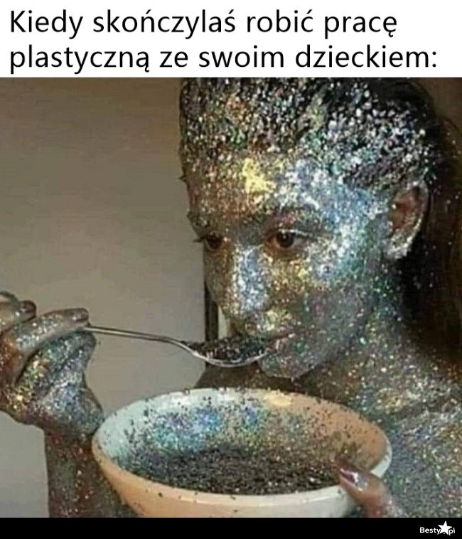 
    Brokat, wszędzie brokat 