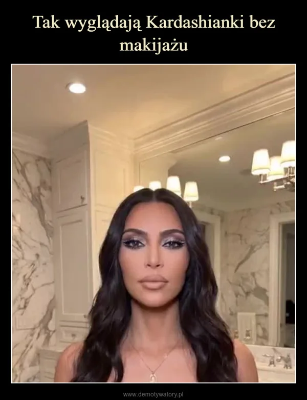 
    Tak wyglądają Kardashianki bez makijażu