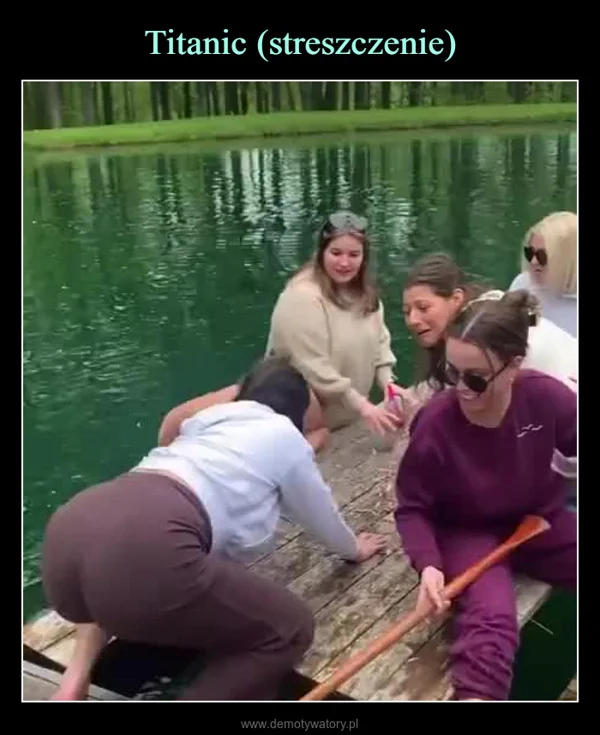 
    Titanic (streszczenie)