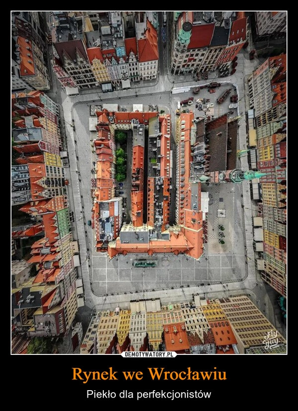 
    Rynek we Wrocławiu