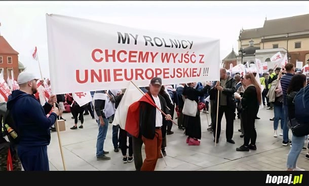 
    Ale niech te dopłaty, które dostajemy, to zostaną. Bo my lubimy kasę.