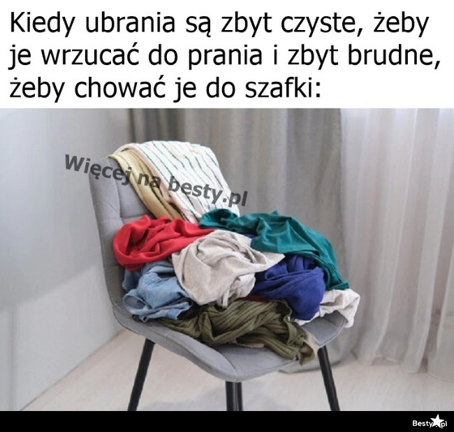 
    Faza przejściowa na krześle 