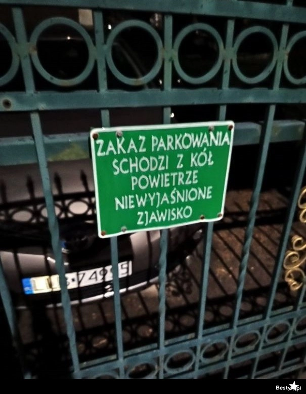 
    Zakaz parkowania 