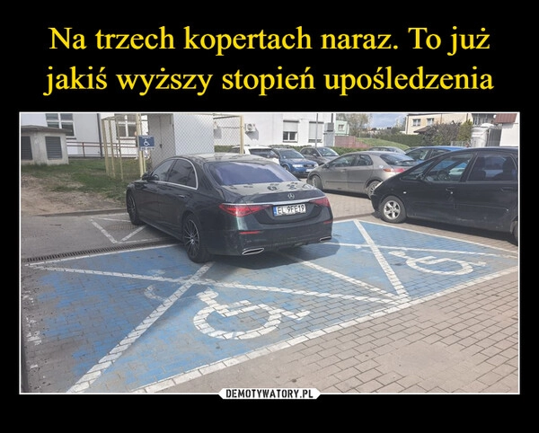 
    Na trzech kopertach naraz. To już jakiś wyższy stopień upośledzenia