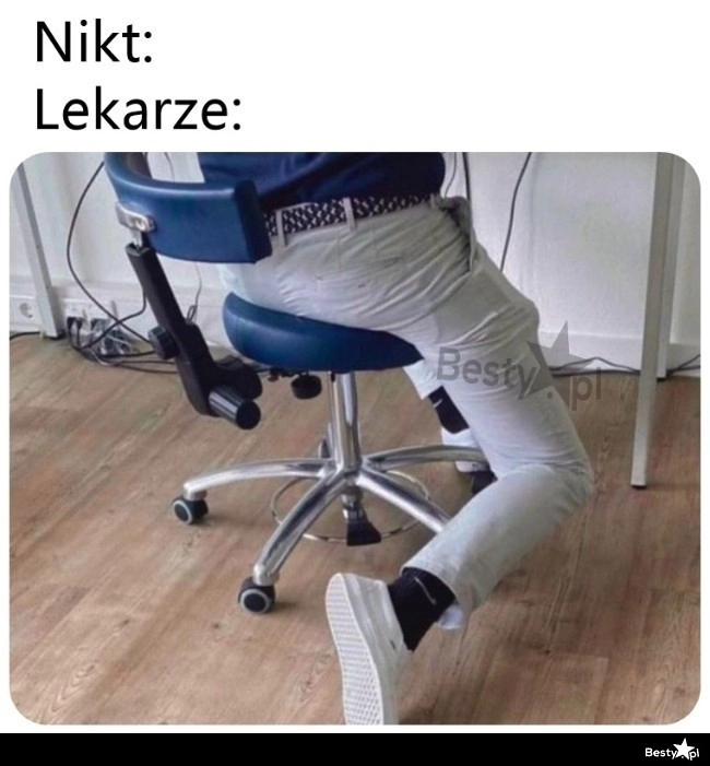 
    Lekarze 