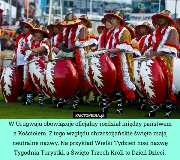 
    W Urugwaju obowiązuje oficjalny rozdział między państwem
a Kościołem. Z