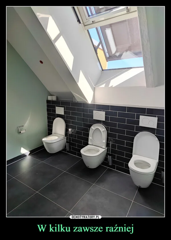 
    W kilku zawsze raźniej