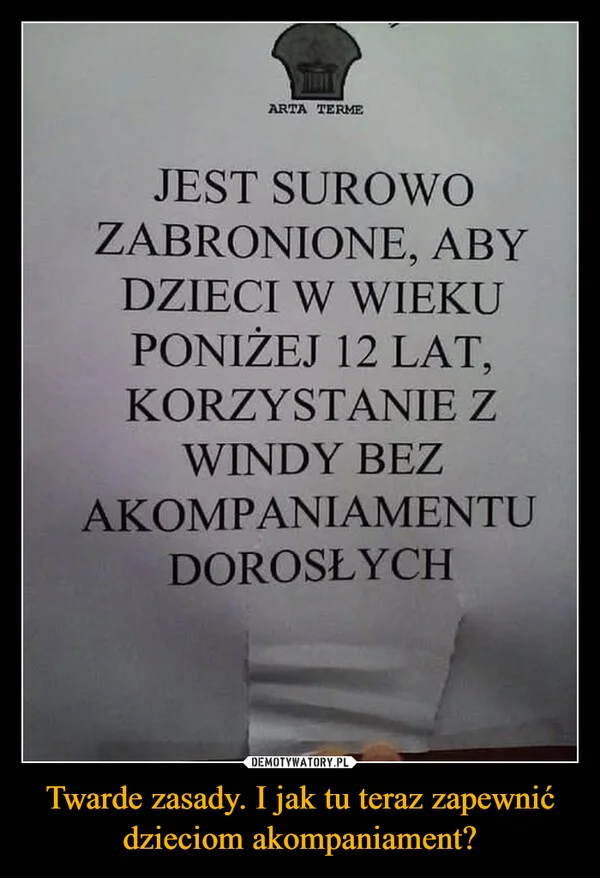 
    Twarde zasady. I jak tu teraz zapewnić dzieciom akompaniament?