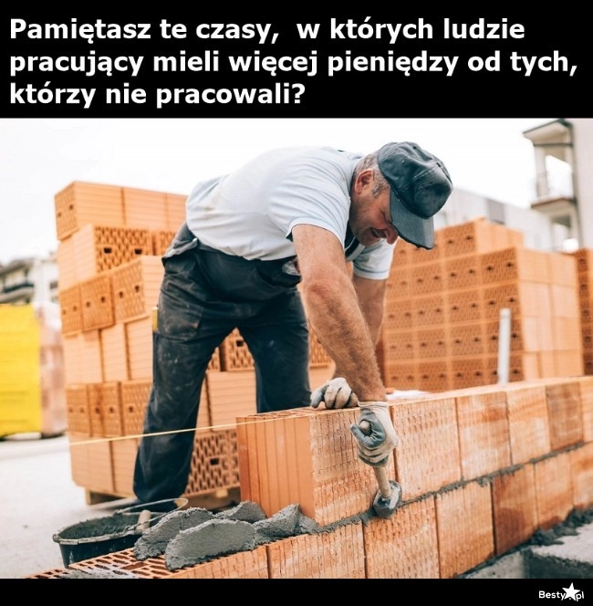 
    Przed zalewem socjalu 