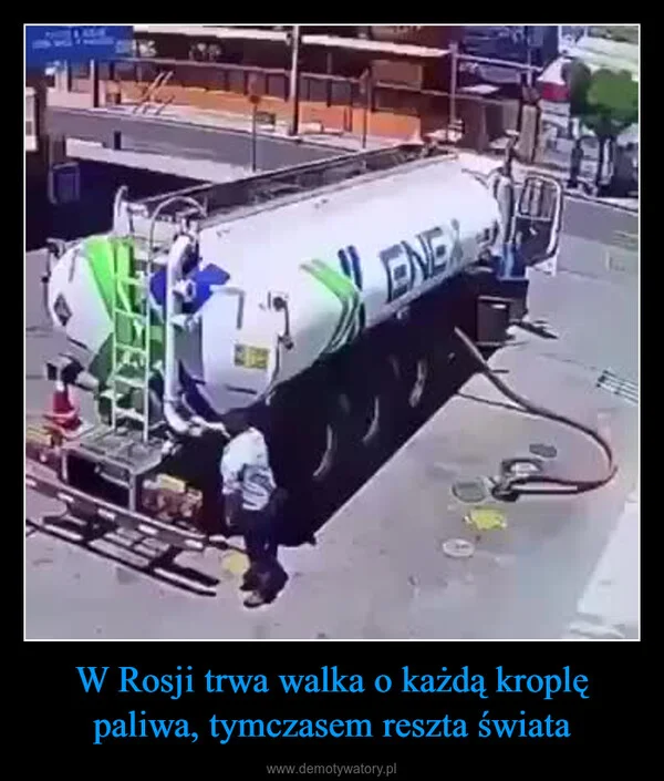 W Rosji trwa walka o każdą kroplę paliwa, tymczasem reszta świata